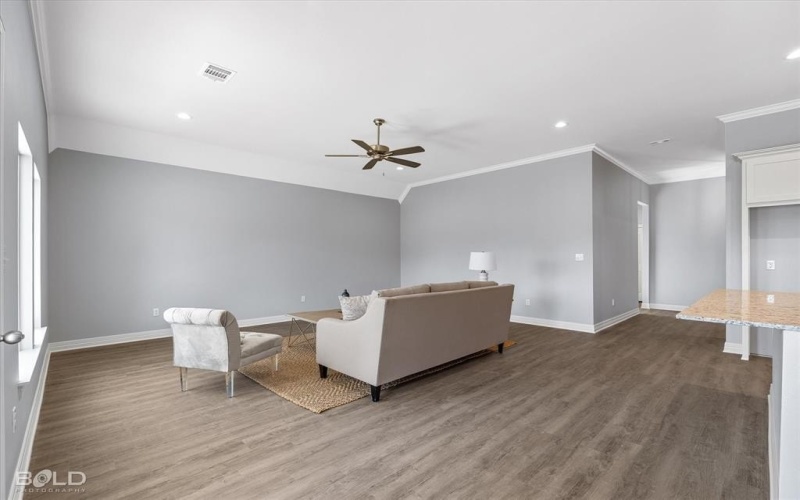 5830 Northwood Oaks, Shreveport, LA 71107, 3 Habitaciones Habitaciones , ,2 BañosBaños,Residential,En Venta,5830 Northwood Oaks,20820894