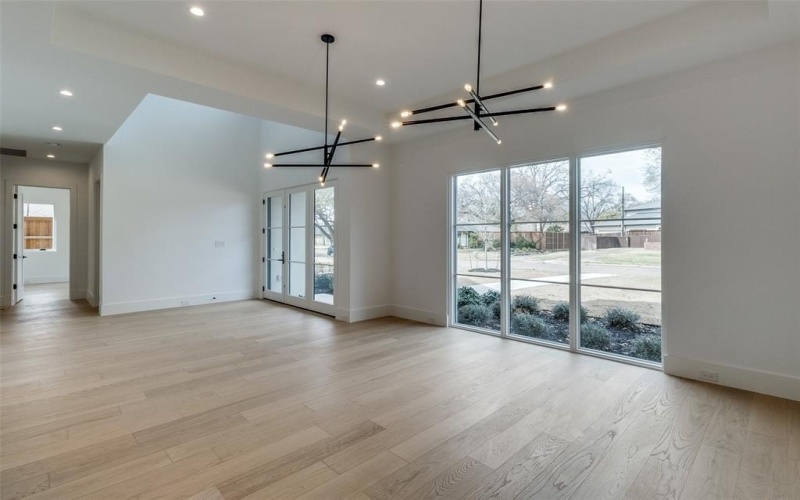 5808 Brookstown Drive, Dallas, TX 75230, 5 Bedrooms Bedrooms, ,7 BathroomsBathrooms,Residential,For Sale,5808 Brookstown Drive,20820929