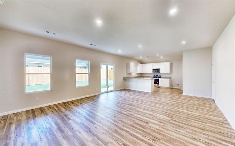 105 Annabelle Street, Cleburne, TX 76031, 3 Habitaciones Habitaciones , ,2 BañosBaños,Residential,En Venta,105 Annabelle Street,20821414