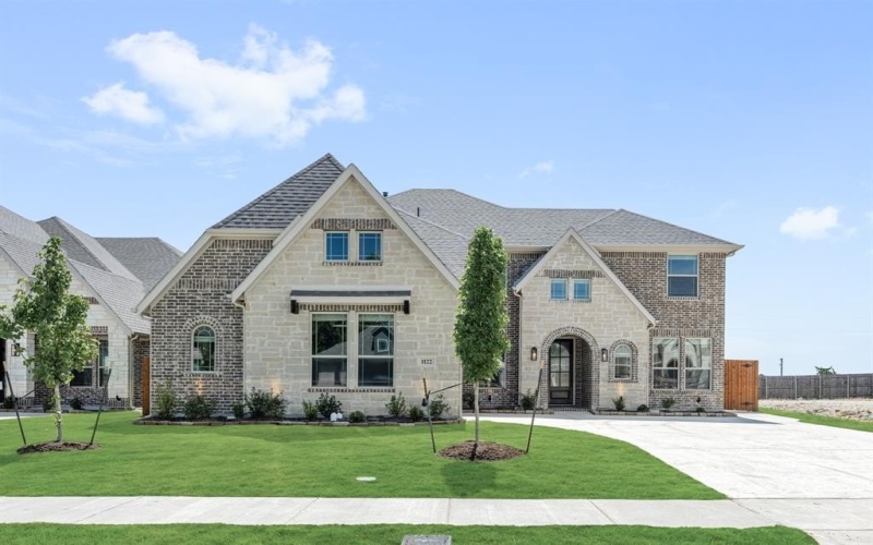 1122 Cardinal Drive, Midlothian, TX 76065, 4 Bedrooms Bedrooms, ,5 BathroomsBathrooms,Residential,For Sale,1122 Cardinal Drive,20818124