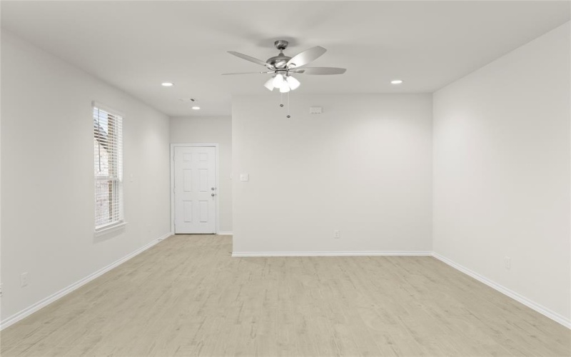 1744 Osage, Mesquite, TX 75149, 3 Bedrooms Bedrooms, ,2 BathroomsBathrooms,Residential,For Sale,1744 Osage,20821818