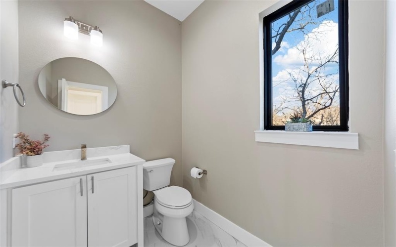 548 Faulk Street, Dallas, TX 75203, 3 Bedrooms Bedrooms, ,2 BathroomsBathrooms,Residential,For Sale,548 Faulk Street,20818194
