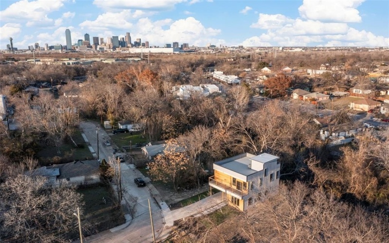 548 Faulk Street, Dallas, TX 75203, 3 Bedrooms Bedrooms, ,2 BathroomsBathrooms,Residential,For Sale,548 Faulk Street,20818194