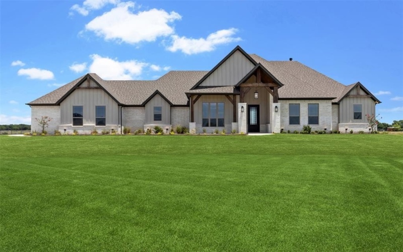 151 Ava Rose Lane, Waxahachie, TX 75167, 4 Bedrooms Bedrooms, ,3 BathroomsBathrooms,Residential,For Sale,151 Ava Rose Lane,20821878