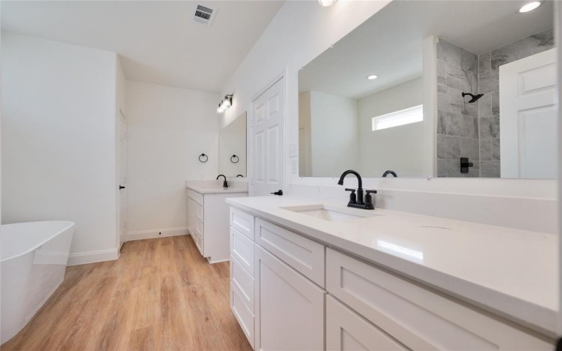 39 Private Road 1264, Brashear, TX 75420, 5 Habitaciones Habitaciones , ,3 BañosBaños,Residential,En Venta,39 Private Road 1264,20825157