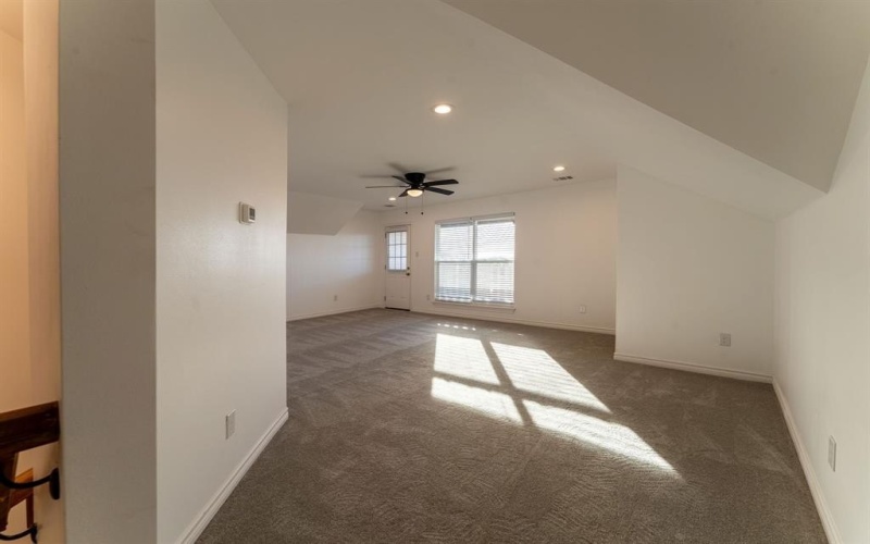 310 Oakwood Drive, Euless, TX 76040, 4 Habitaciones Habitaciones , ,5 BañosBaños,Residential,En Venta,310 Oakwood Drive,20823098