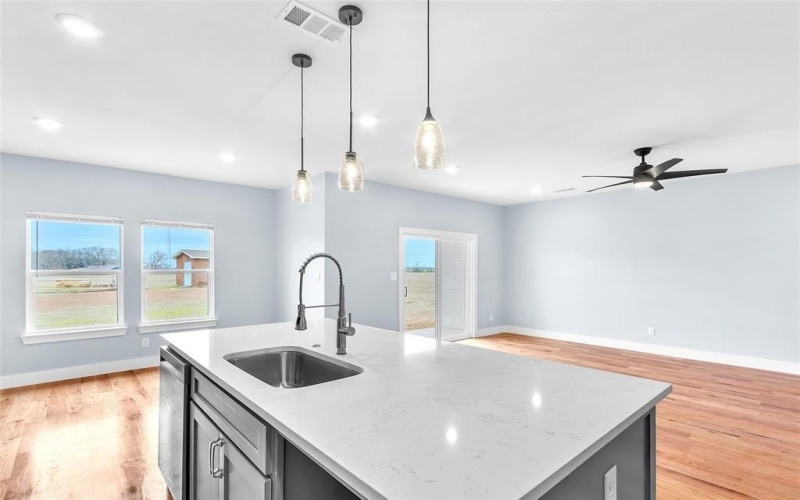 108 Oakdale Road, Trinidad, TX 75163, 3 Bedrooms Bedrooms, ,2 BathroomsBathrooms,Residential,For Sale,108 Oakdale Road,20823871