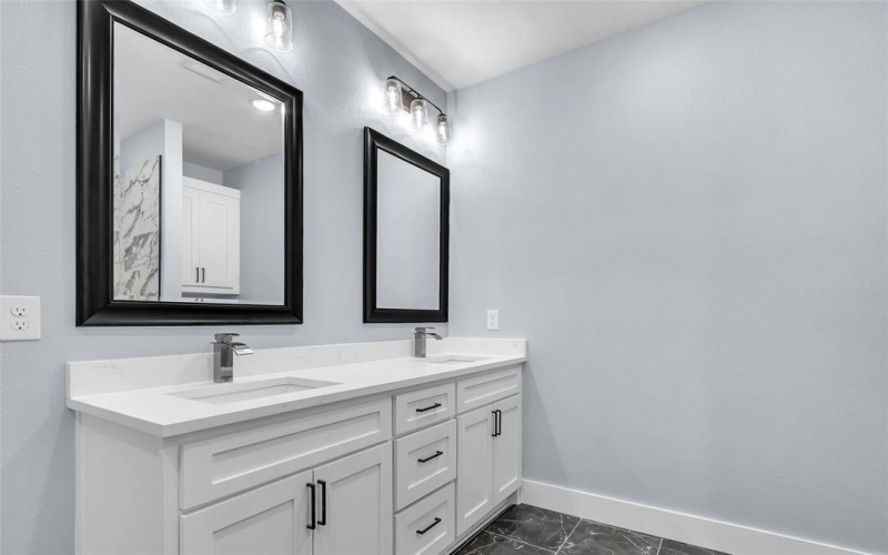 108 Oakdale Road, Trinidad, TX 75163, 3 Bedrooms Bedrooms, ,2 BathroomsBathrooms,Residential,For Sale,108 Oakdale Road,20823871