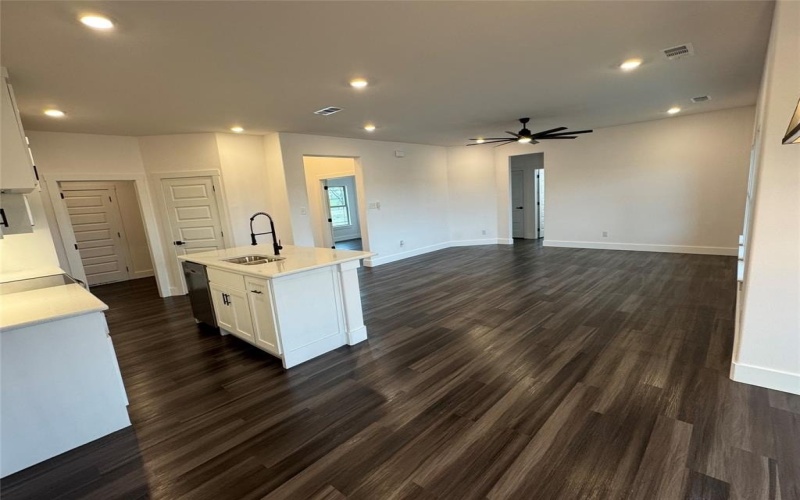801 Ebenezer, Palmer, TX 75152, 3 Bedrooms Bedrooms, ,2 BathroomsBathrooms,Residential,For Sale,801 Ebenezer,20824358