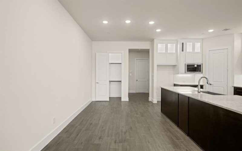 1830 Wittington, Farmers Branch, TX 75234, 3 Habitaciones Habitaciones , ,2 BañosBaños,Residential,En Venta,1830 Wittington,0,20824375