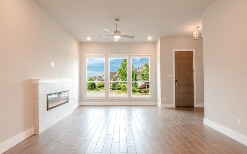 1820 Wittington, Farmers Branch, TX 75234, 3 Habitaciones Habitaciones , ,2 BañosBaños,Residential,En Venta,1820 Wittington,20824418