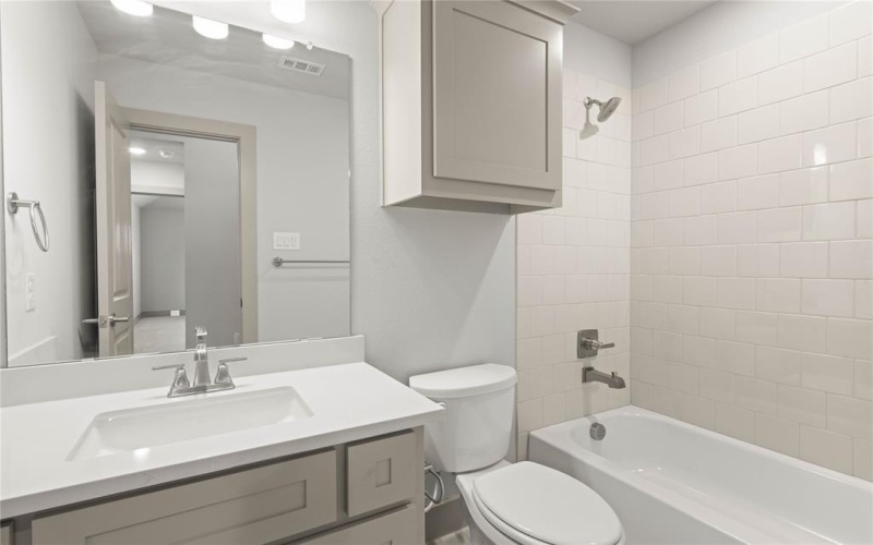 1832 Wittington, Farmers Branch, TX 75234, 3 Habitaciones Habitaciones , ,2 BañosBaños,Residential,En Venta,1832 Wittington,0,20824435