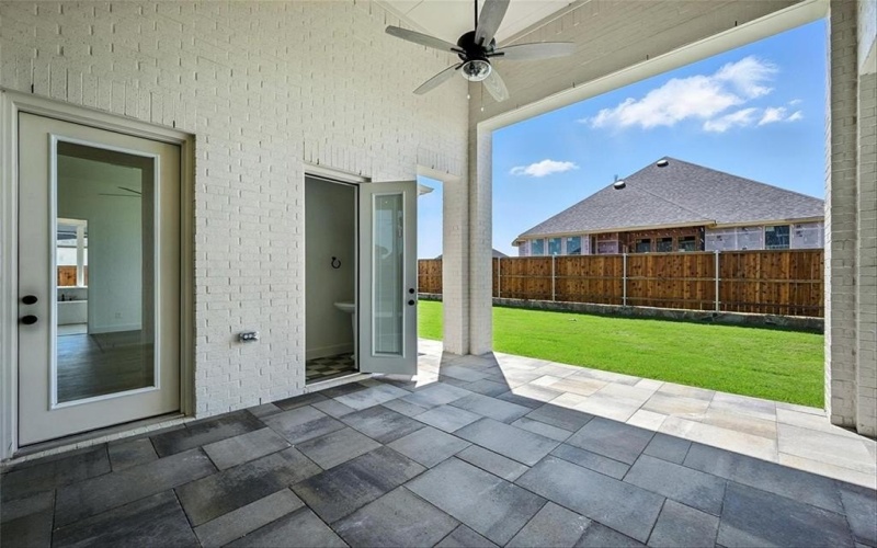 4625 Sandbrock Parkway, Aubrey, TX 76227, 4 Bedrooms Bedrooms, ,5 BathroomsBathrooms,Residential,For Sale,4625 Sandbrock Parkway,20824969