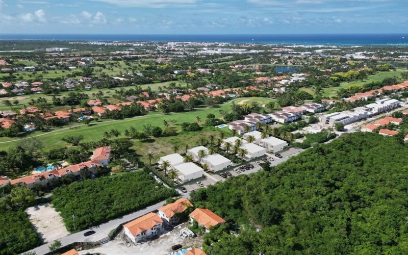 1234 W Avenida Estados Unidos #2, Punta Cana, 23000, 3 Bedrooms Bedrooms, ,2 BathroomsBathrooms,Residential,For Sale,1234 W Avenida Estados Unidos,20828319