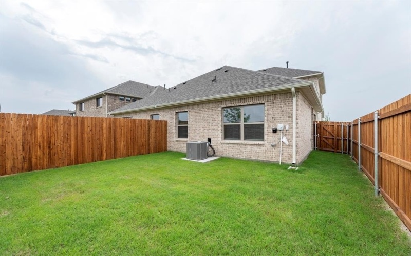 1076 Happy Holly Road, Lavon, TX 75166, 3 Bedrooms Bedrooms, ,2 BathroomsBathrooms,Residential,For Sale,1076 Happy Holly Road,0,20828674