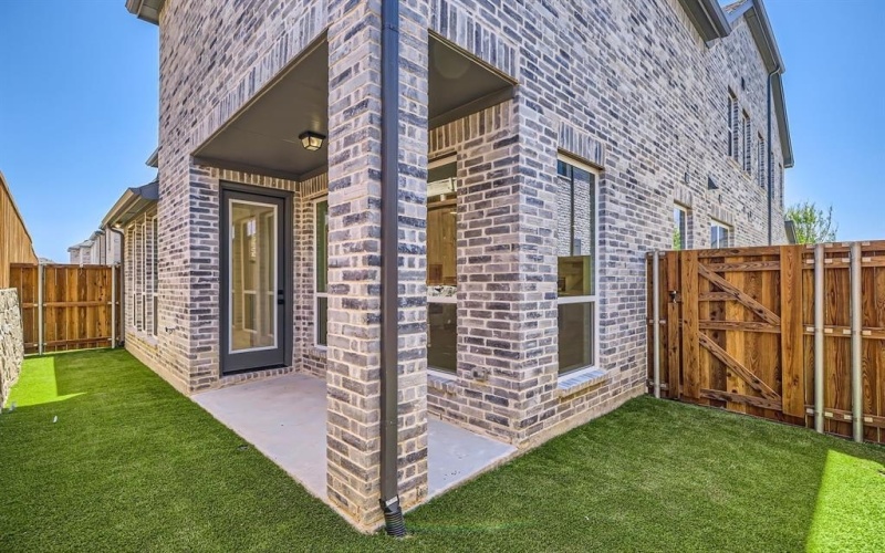 3509 Enchantress Drive, Lewisville, TX 75056, 3 Bedrooms Bedrooms, ,2 BathroomsBathrooms,Residential,For Sale,3509 Enchantress Drive,20828971