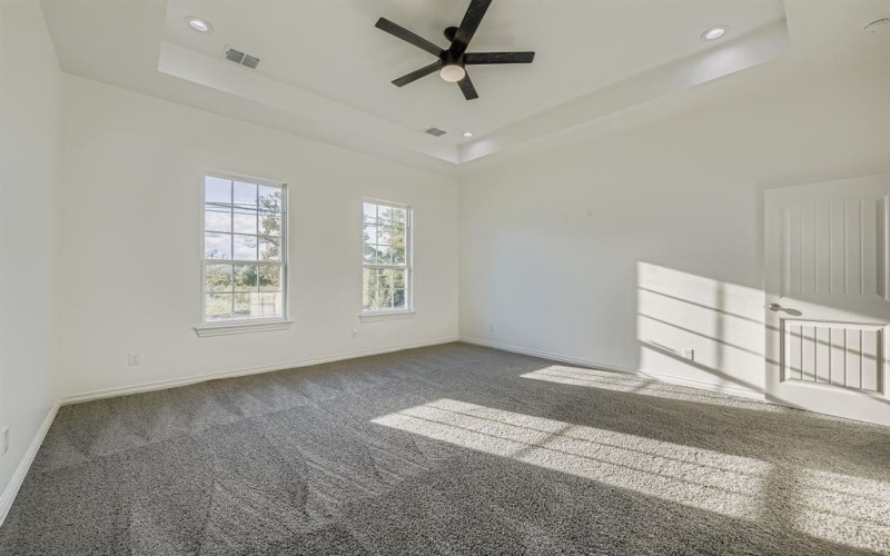 530 N M L King Jr Boulevard, Grand Prairie, TX 75050, 4 Habitaciones Habitaciones , ,3 BañosBaños,Residential,En Venta,530 N M L King Jr Boulevard,0,20829169