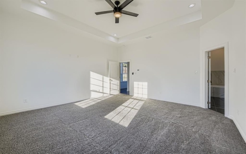 530 N M L King Jr Boulevard, Grand Prairie, TX 75050, 4 Habitaciones Habitaciones , ,3 BañosBaños,Residential,En Venta,530 N M L King Jr Boulevard,0,20829169