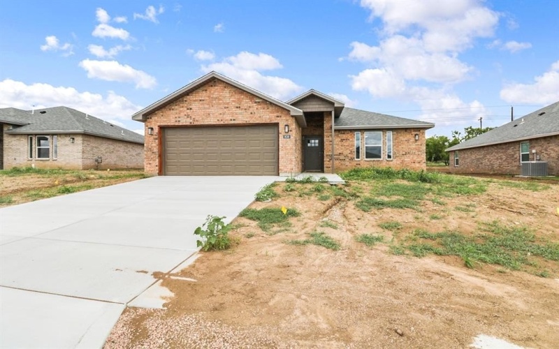 808 Bella Boulevard, Coleman, TX 76834, 4 Bedrooms Bedrooms, ,2 BathroomsBathrooms,Residential,For Sale,808 Bella Boulevard,20829238