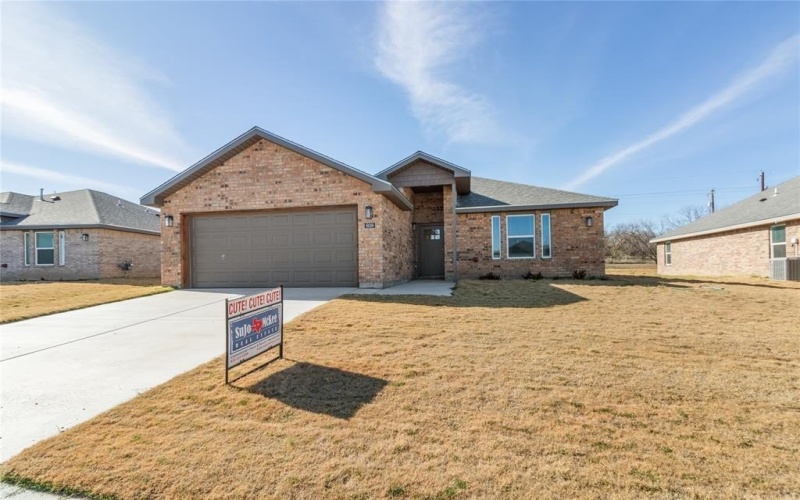 808 Bella Boulevard, Coleman, TX 76834, 4 Bedrooms Bedrooms, ,2 BathroomsBathrooms,Residential,For Sale,808 Bella Boulevard,0,20829238