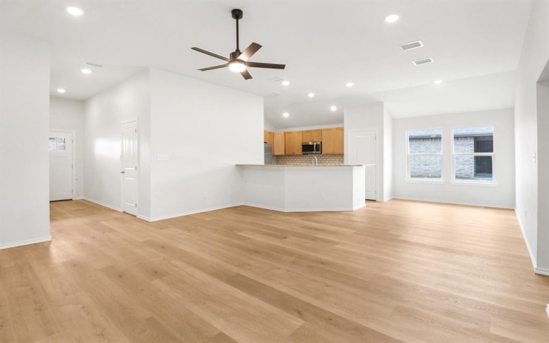808 Bella Boulevard, Coleman, TX 76834, 4 Bedrooms Bedrooms, ,2 BathroomsBathrooms,Residential,For Sale,808 Bella Boulevard,20829238