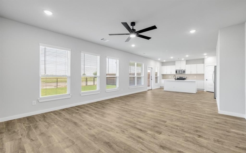 4011-4013 Clovis Street, Midlothian, TX 76065, 8 Habitaciones Habitaciones , ,5 BañosBaños,Residential Multi Family,En Venta,4011-4013 Clovis Street,20826237