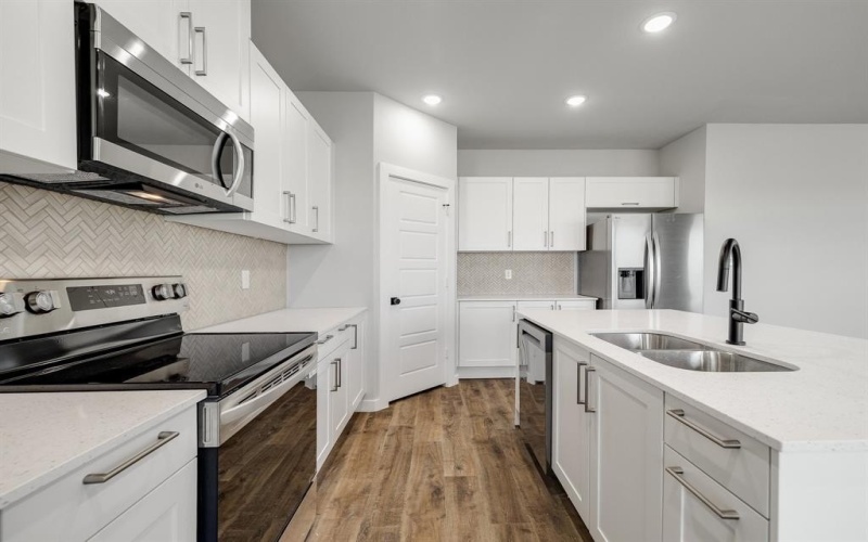4011-4013 Clovis Street, Midlothian, TX 76065, 8 Habitaciones Habitaciones , ,5 BañosBaños,Residential Multi Family,En Venta,4011-4013 Clovis Street,20826237