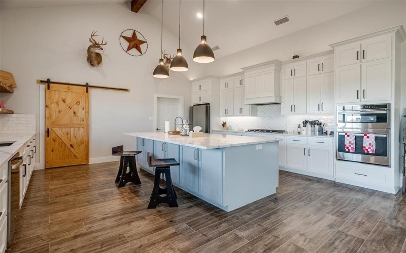 5621 County Road 803, Joshua, TX 76058, 4 Habitaciones Habitaciones , ,2 BañosBaños,Residential,En Venta,5621 County Road 803,20826240