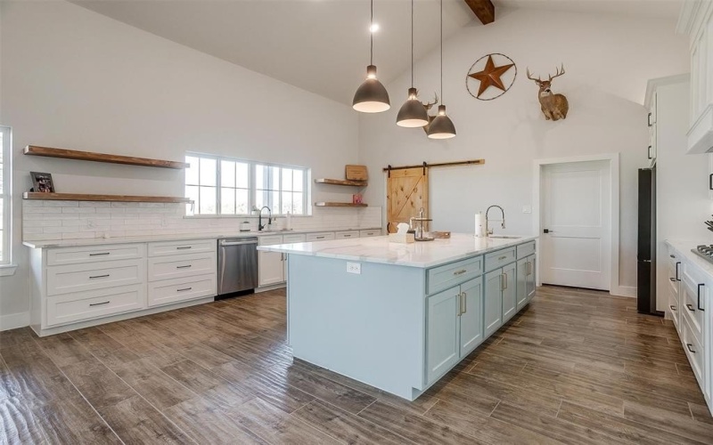 5621 County Road 803, Joshua, TX 76058, 4 Habitaciones Habitaciones , ,2 BañosBaños,Residential,En Venta,5621 County Road 803,20826240