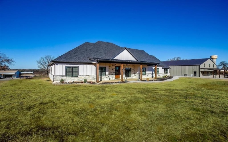 5621 County Road 803, Joshua, TX 76058, 4 Habitaciones Habitaciones , ,2 BañosBaños,Residential,En Venta,5621 County Road 803,20826240