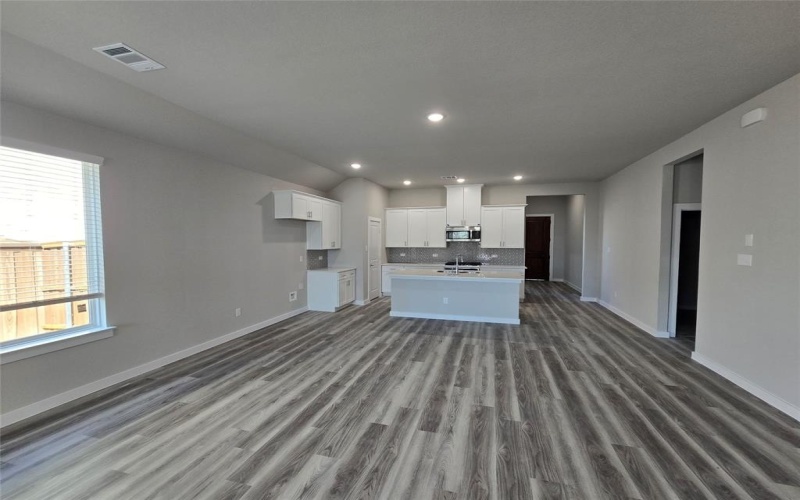 381 Appaloosa Drive, Ferris, TX 75125, 4 Bedrooms Bedrooms, ,2 BathroomsBathrooms,Residential,For Sale,381 Appaloosa Drive,20829351