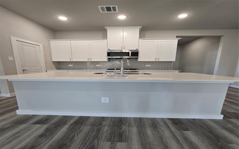 381 Appaloosa Drive, Ferris, TX 75125, 4 Bedrooms Bedrooms, ,2 BathroomsBathrooms,Residential,For Sale,381 Appaloosa Drive,20829351
