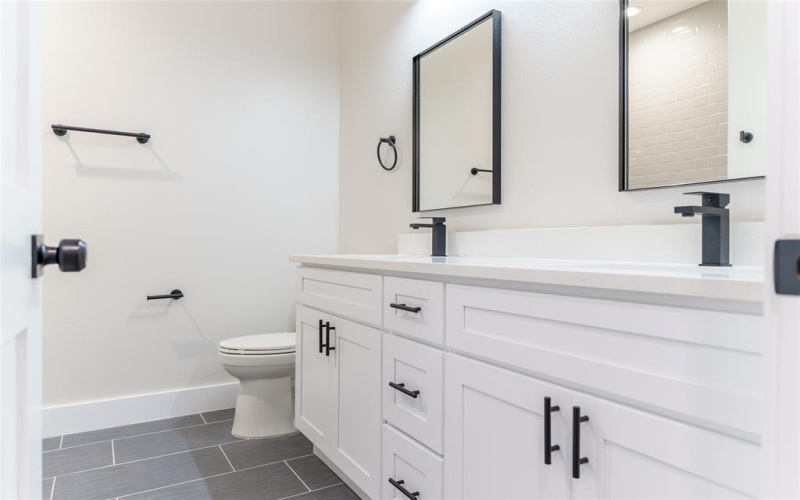 2013 Parker Place, Corsicana, TX 75110, 4 Habitaciones Habitaciones , ,2 BañosBaños,Residential,En Venta,2013 Parker Place,20829456