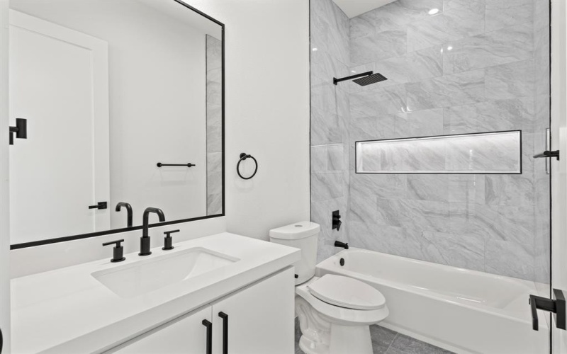 2002 Angelina Drive, Dallas, TX 75212, 4 Bedrooms Bedrooms, ,3 BathroomsBathrooms,Residential,For Sale,2002 Angelina Drive,20829750