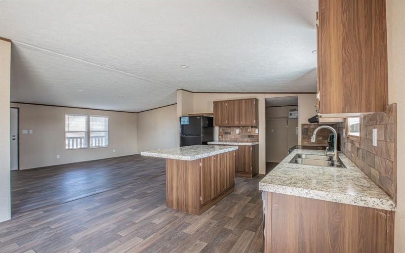1905 Denver Road, Sunset, TX 76207, 4 Bedrooms Bedrooms, ,2 BathroomsBathrooms,Residential,For Sale,1905 Denver Road,20830019