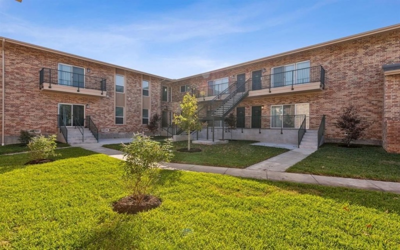 11222 Park Central Place #D, Dallas, TX 75230, 2 Habitaciones Habitaciones , ,2 BañosBaños,Residential,En Venta,11222 Park Central Place,20826642