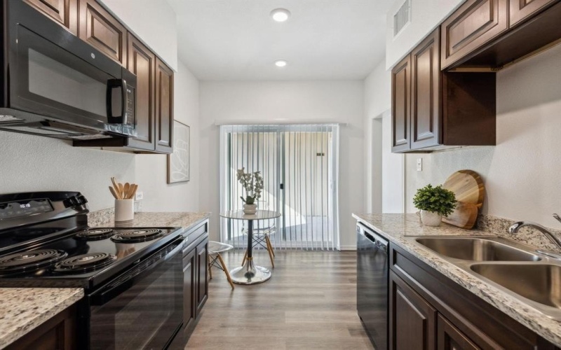 11222 Park Central Place #D, Dallas, TX 75230, 2 Habitaciones Habitaciones , ,2 BañosBaños,Residential,En Venta,11222 Park Central Place,20826642