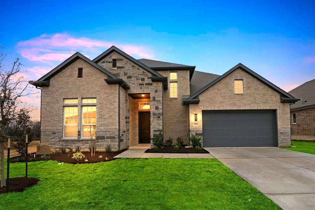 304 Alicia Court, Mansfield, TX 76063, 5 Habitaciones Habitaciones , ,5 BañosBaños,Residential,En Venta,304 Alicia Court,20826825