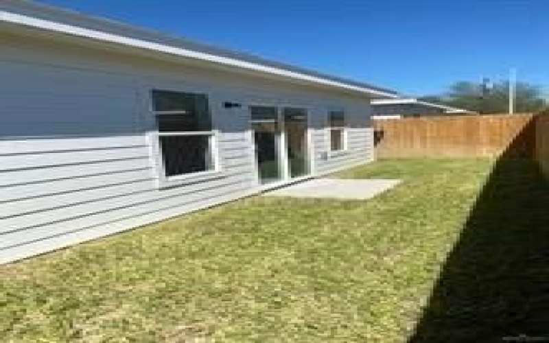 1412 Lore Drive, Weslaco, TX 78599, 8 Bedrooms Bedrooms, ,8 BathroomsBathrooms,Residential Multi Family,For Sale,1412 Lore Drive,20826838
