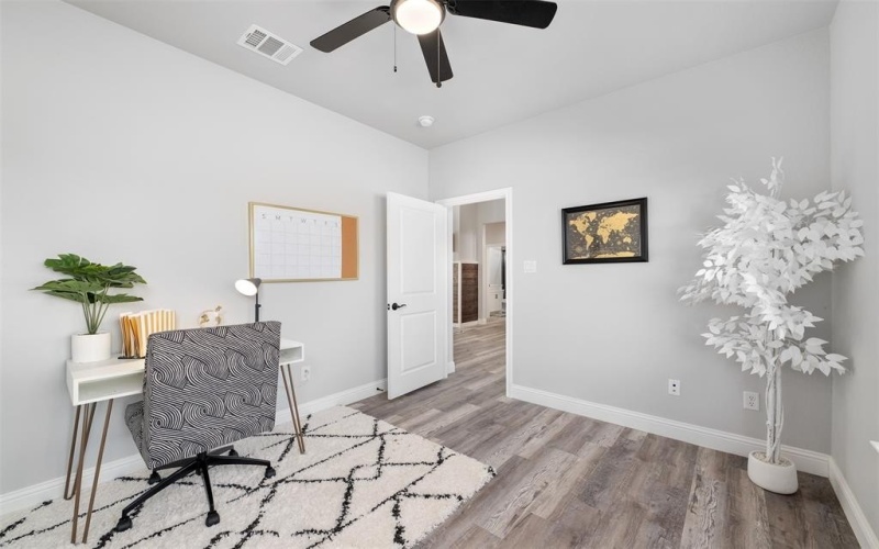 1001 Don Eve Court, Azle, TX 76020, 4 Habitaciones Habitaciones , ,2 BañosBaños,Residential,En Venta,1001 Don Eve Court,20826977