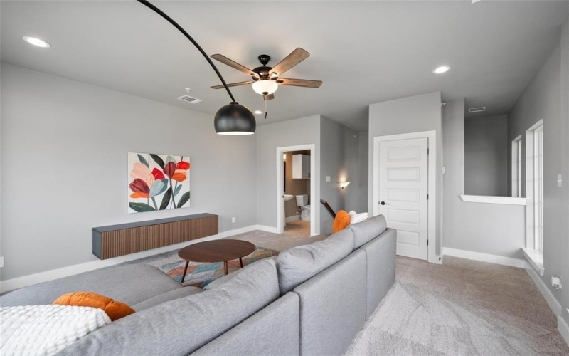 3812 Manhattan Avenue, Grand Prairie, TX 75052, 3 Bedrooms Bedrooms, ,2 BathroomsBathrooms,Residential,For Sale,3812 Manhattan Avenue,20827335