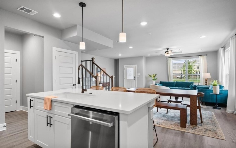 3820 Manhattan Avenue, Grand Prairie, TX 75052, 3 Bedrooms Bedrooms, ,2 BathroomsBathrooms,Residential,For Sale,3820 Manhattan Avenue,20827348