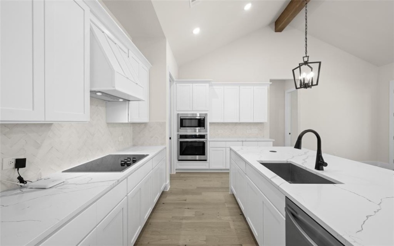 2001 Woodland Road, Weatherford, TX 76088, 5 Habitaciones Habitaciones , ,3 BañosBaños,Residential,En Venta,2001 Woodland Road,0,20828118