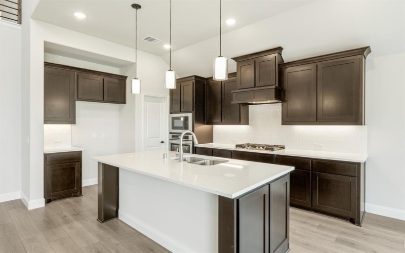 106 Emperor Oak Court, Balch Springs, TX 75181, 3 Bedrooms Bedrooms, ,2 BathroomsBathrooms,Residential,For Sale,106 Emperor Oak Court,20828195