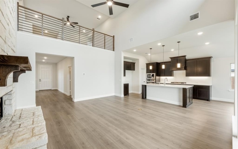 106 Emperor Oak Court, Balch Springs, TX 75181, 3 Bedrooms Bedrooms, ,2 BathroomsBathrooms,Residential,For Sale,106 Emperor Oak Court,20828195