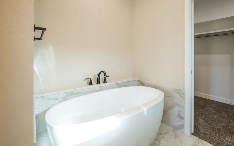 15092 High Country Acres Lane, Tyler, TX 75706, 3 Habitaciones Habitaciones , ,2 BañosBaños,Residential,En Venta,15092 High Country Acres Lane,20831171
