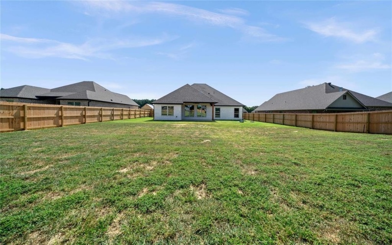 15092 High Country Acres Lane, Tyler, TX 75706, 3 Bedrooms Bedrooms, ,2 BathroomsBathrooms,Residential,For Sale,15092 High Country Acres Lane,20831171