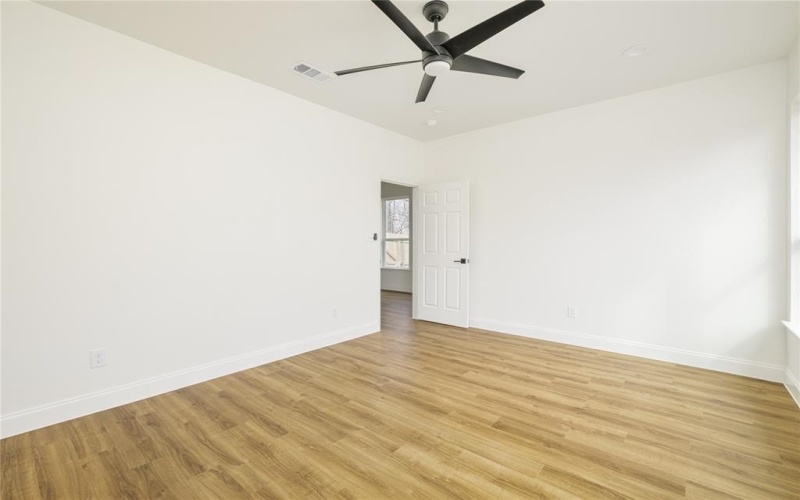 107 S Fir Street, Celeste, TX 75423, 3 Habitaciones Habitaciones , ,2 BañosBaños,Residential,En Venta,107 S Fir Street,20831252
