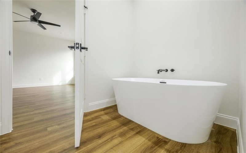 107 S Fir Street, Celeste, TX 75423, 3 Habitaciones Habitaciones , ,2 BañosBaños,Residential,En Venta,107 S Fir Street,20831252