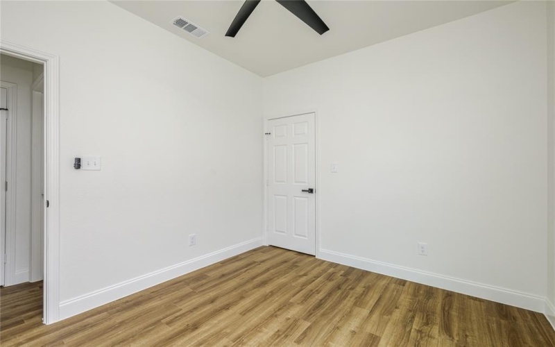 107 S Fir Street, Celeste, TX 75423, 3 Habitaciones Habitaciones , ,2 BañosBaños,Residential,En Venta,107 S Fir Street,20831252